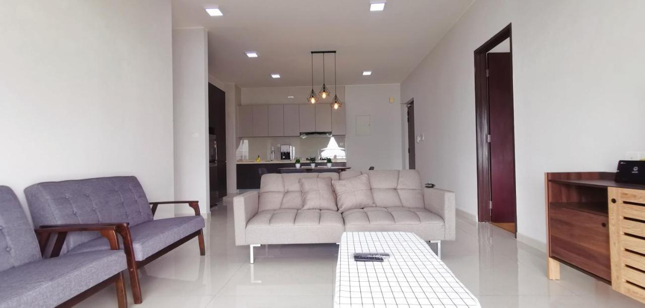 Superb Seaview Royal Strand Danga Bay Country Garden Apartamento Johor Bahru Exterior foto